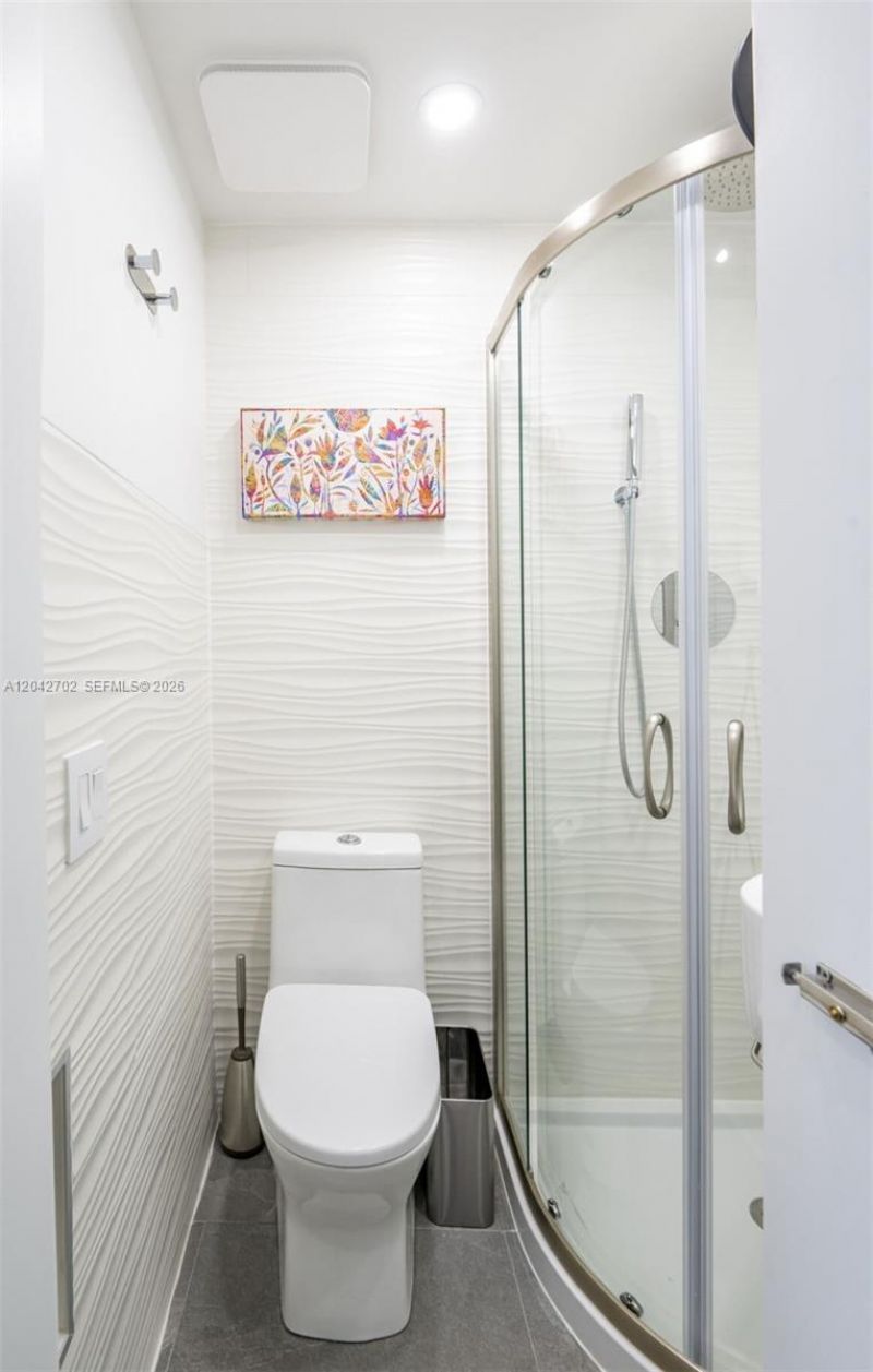 1745 SW 11th Ter, Unit 1745, Miami, FL 33135 Photo