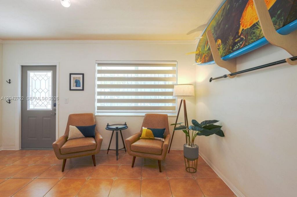 1745 SW 11th Ter, Unit 1745, Miami, FL 33135 Photo