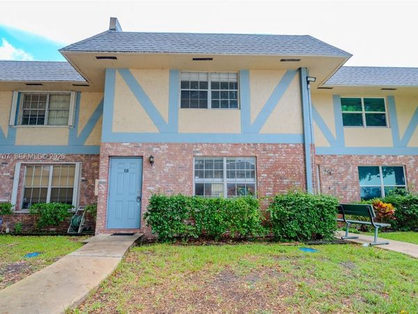 7501 Kimberly Blvd, Unit 116, North Lauderdale, FL 33068