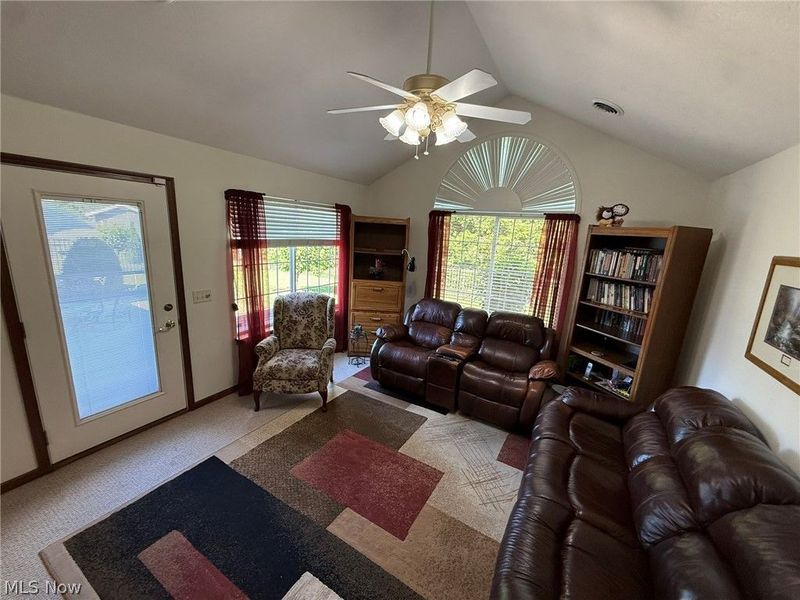 725 Dale Avenue NW, Strasburg, OH 44680 Photo 25