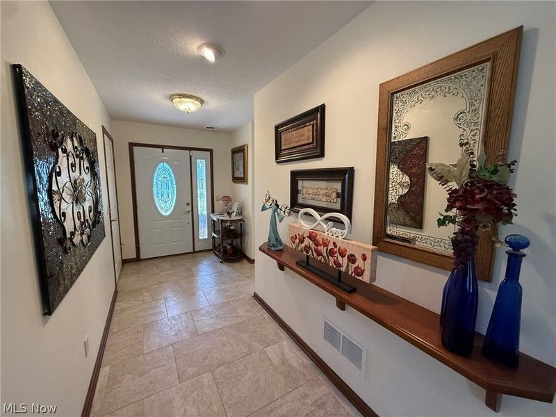 725 Dale Avenue NW, Strasburg, OH 44680 Photo 3