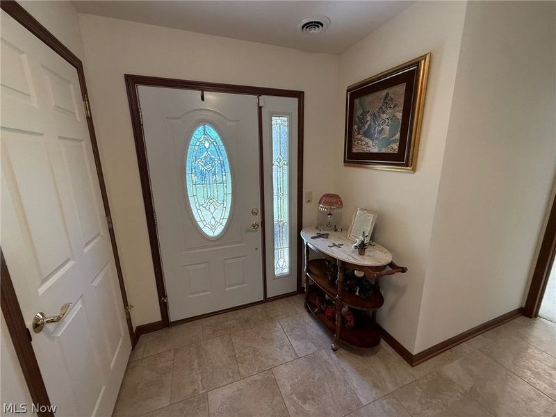 725 Dale Avenue NW, Strasburg, OH 44680 Photo 4