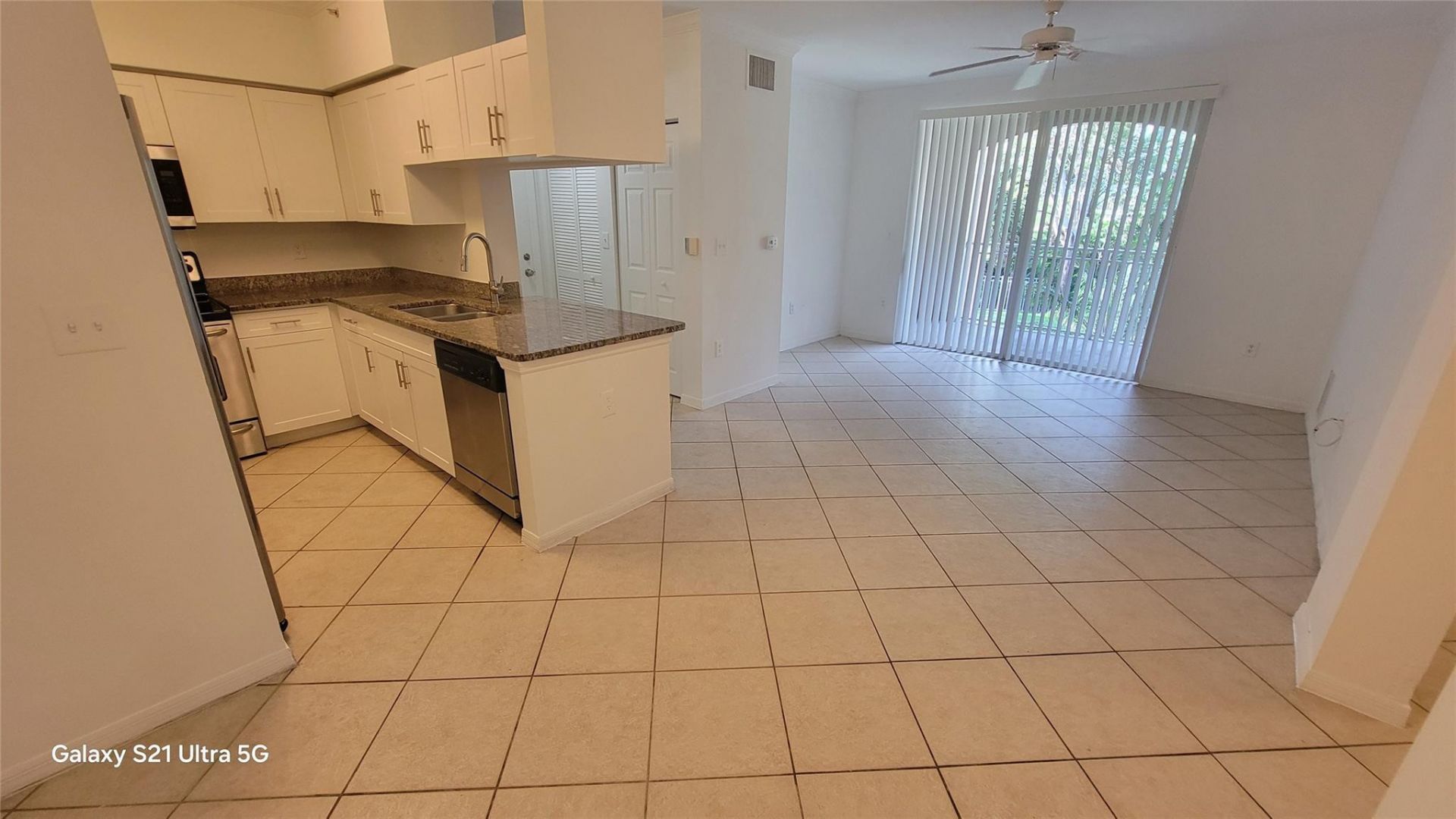 6533 Emerald Dunes Drive, Unit 205, West Palm Beach, FL 33411 Photo
