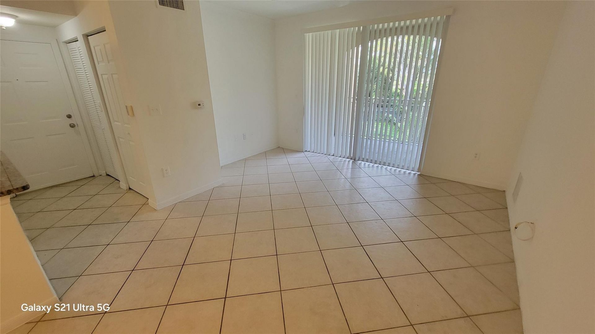 6533 Emerald Dunes Drive, Unit 205, West Palm Beach, FL 33411 Photo