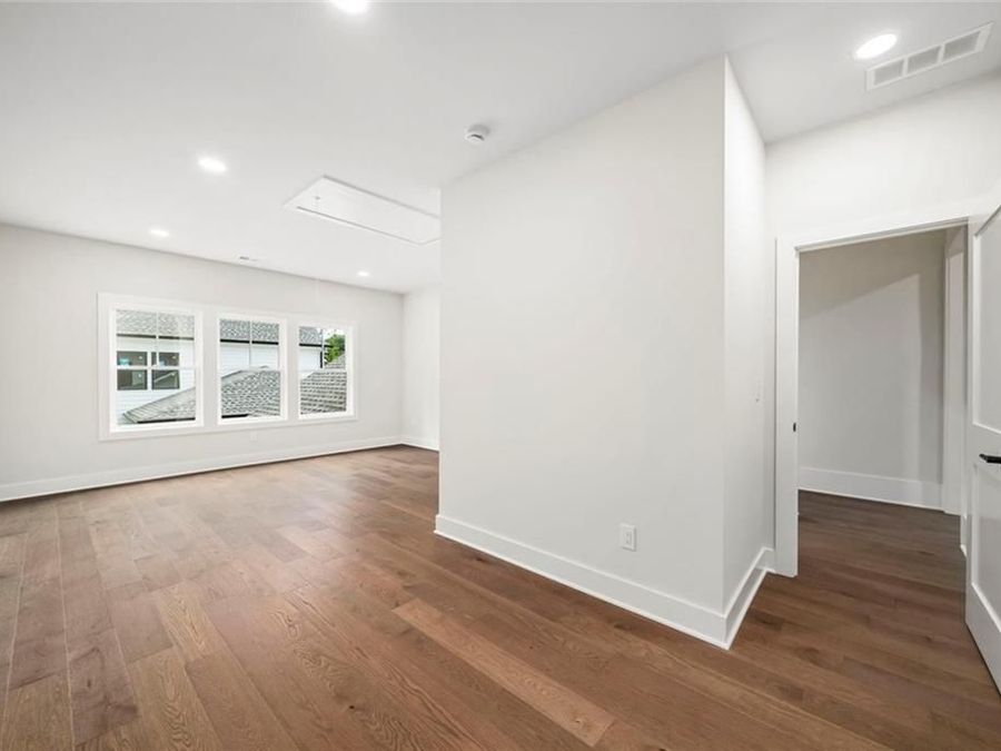 Property Image 59