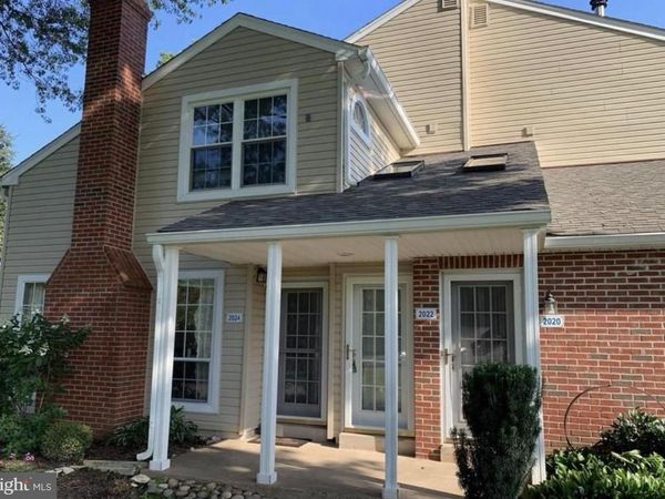 2022 BEACON HILL DRIVE , SOUTHAMPTON, PA 18966