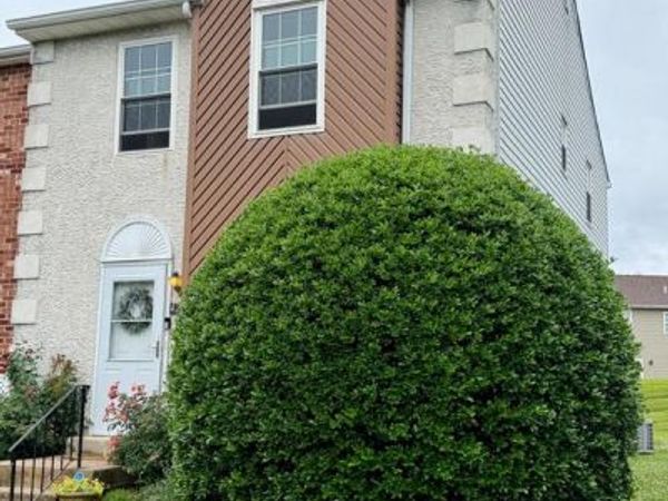 428 CEDARCREST LANE, Unit 8, UPPER CHICHESTER, PA 19014