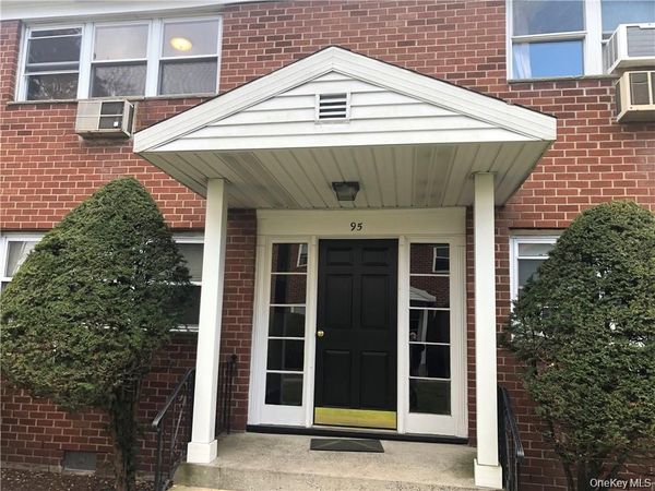 101 Middletown N, Unit #B, Pearl River, NY 10965