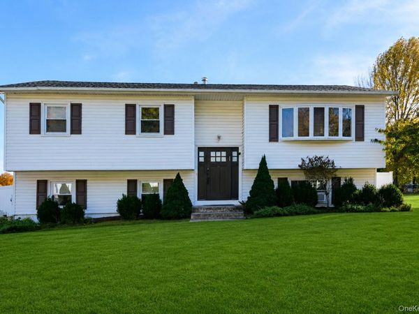 27 Gleason Drive , Thiells, NY 10984
