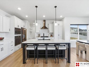 11908 S 110 Street, Papillion, NE 68046