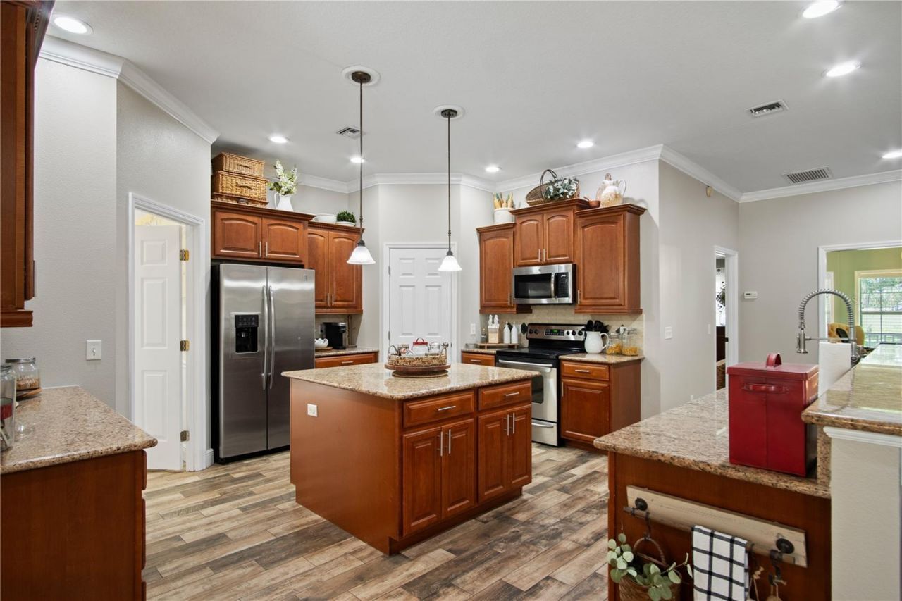 9045 Lake Hatchineha Rd , Haines City, FL 33844 Photo