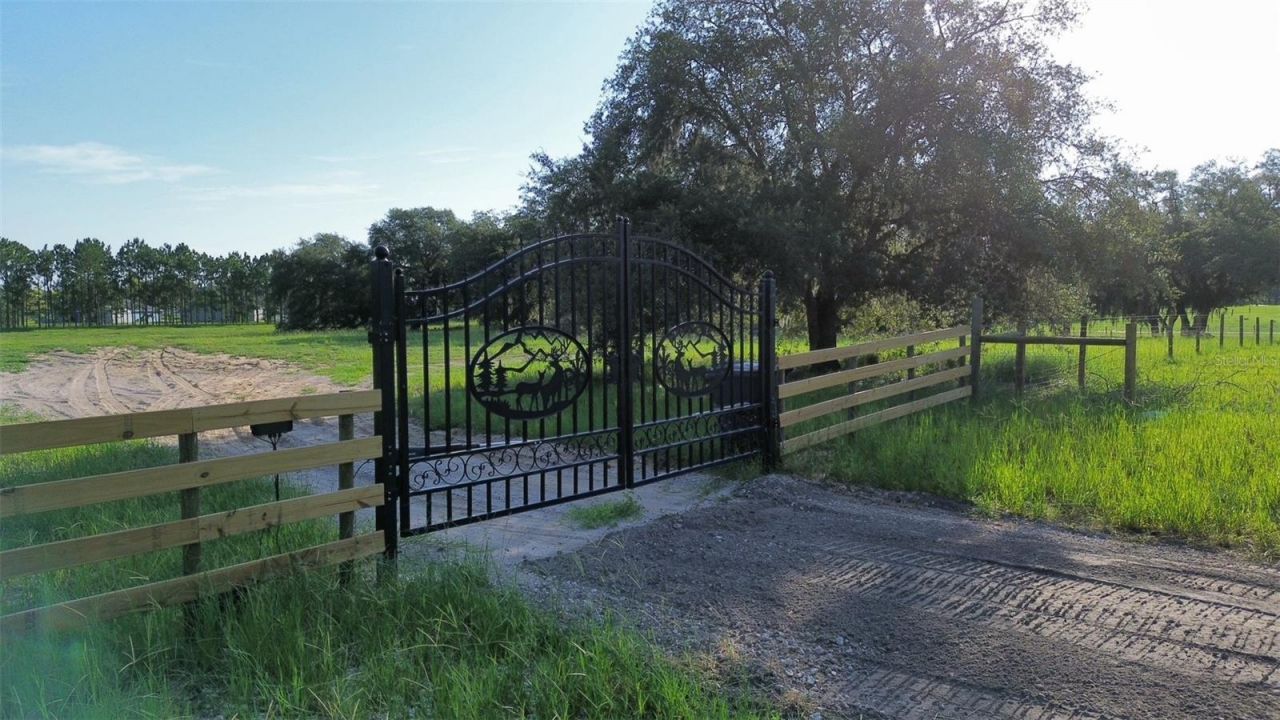 9045 Lake Hatchineha Rd , Haines City, FL 33844 Photo