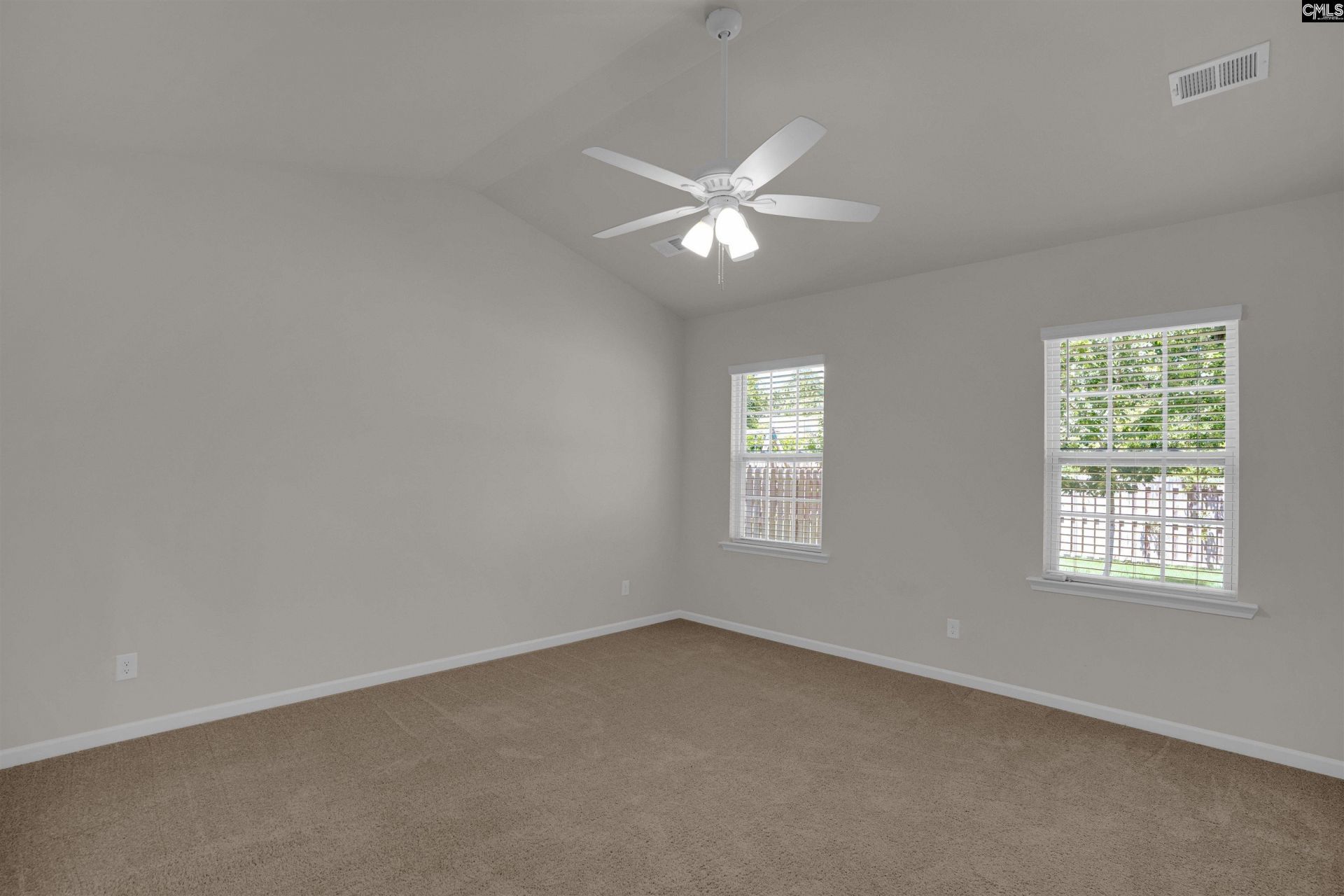 329 Sycamore Crest Way  Photo 22