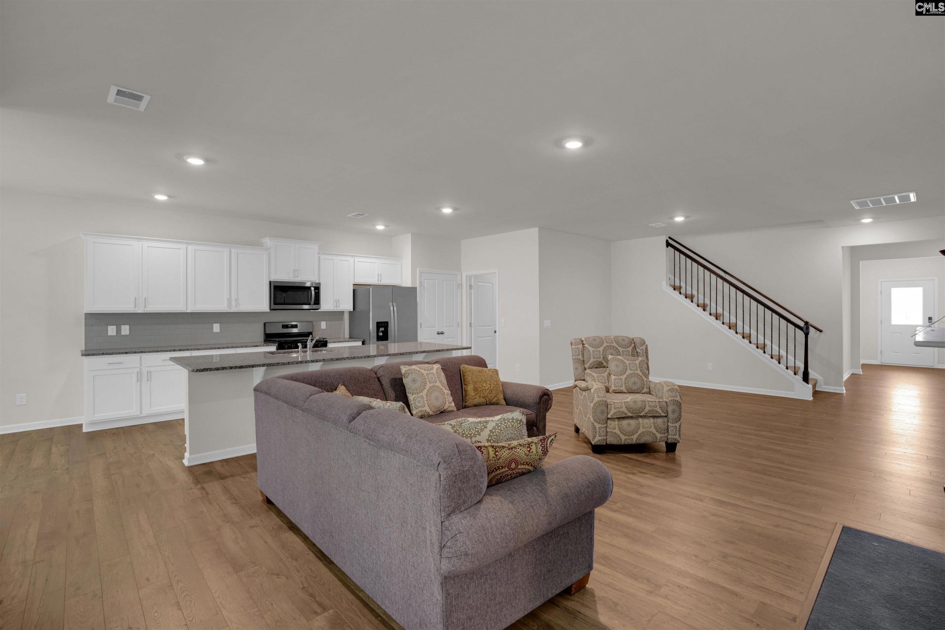 329 Sycamore Crest Way  Photo 8
