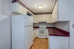 8543 North Road  photo 4