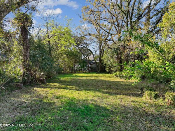 1572 W 7TH Street W, Jacksonville, FL 32209