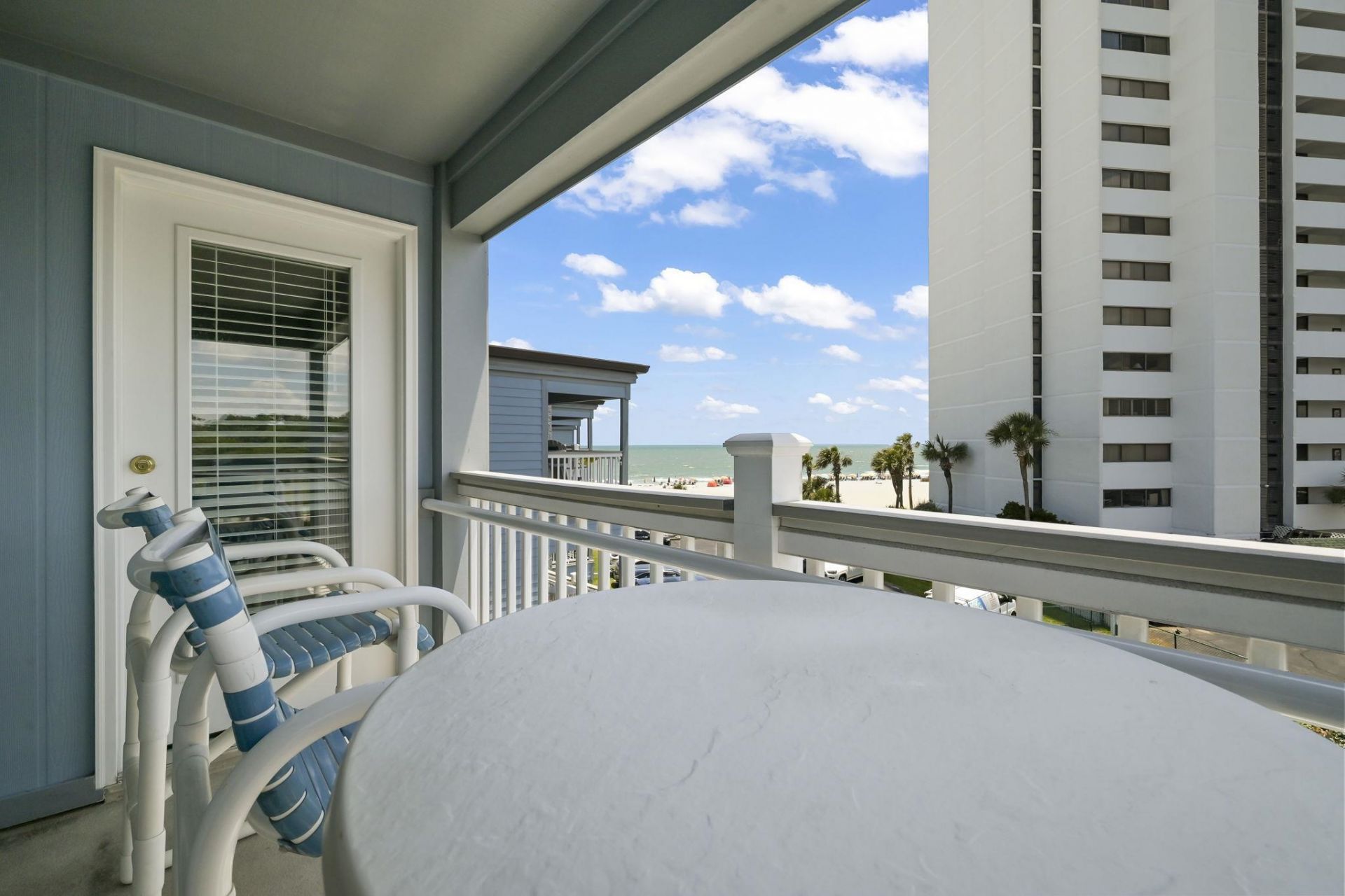 9520 Shore Dr. Photo 35