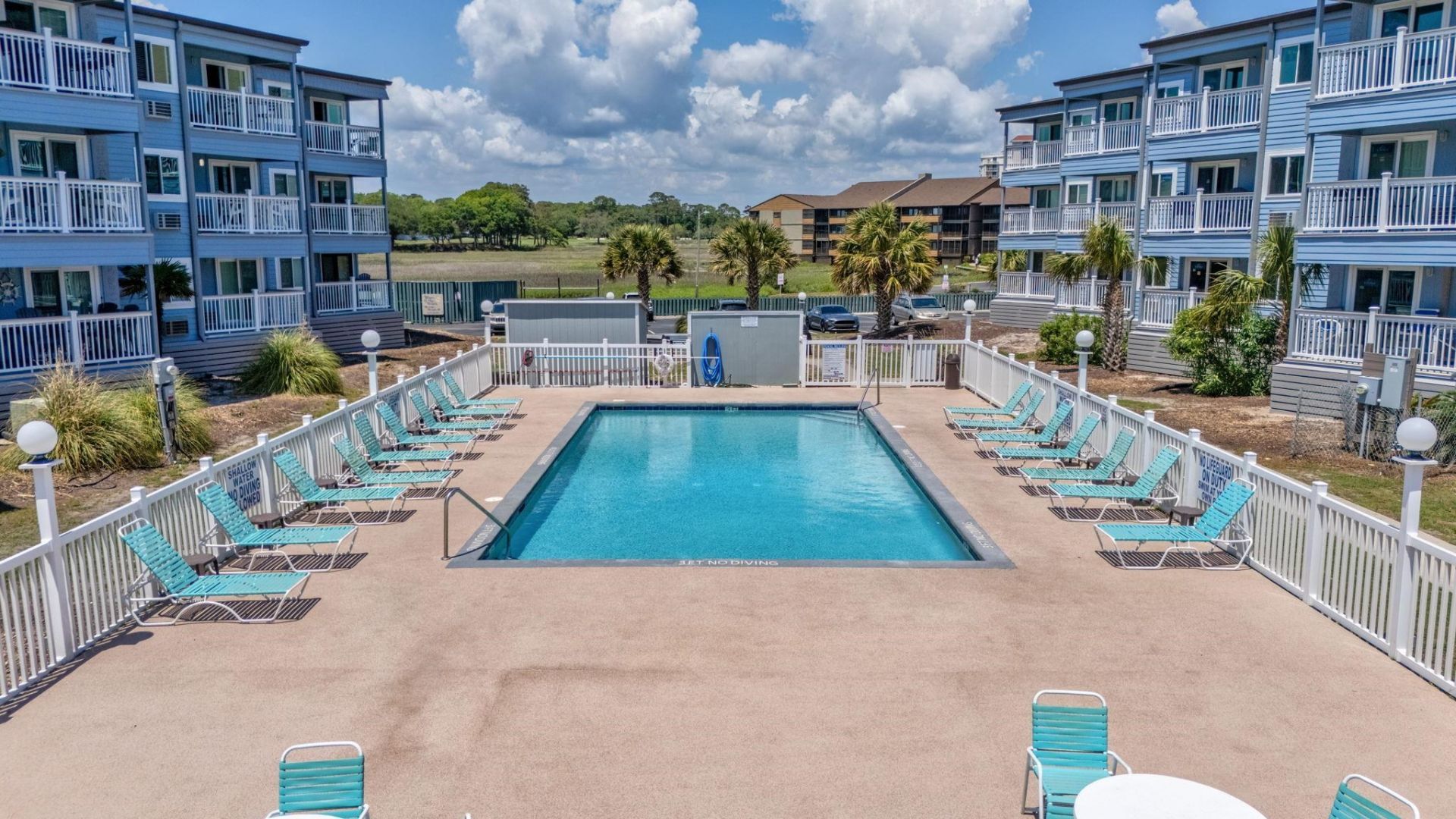 9520 Shore Dr. Photo 41