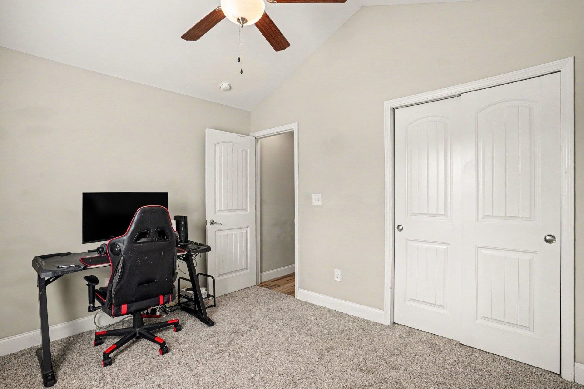 3468 Holly Loop Photo 17
