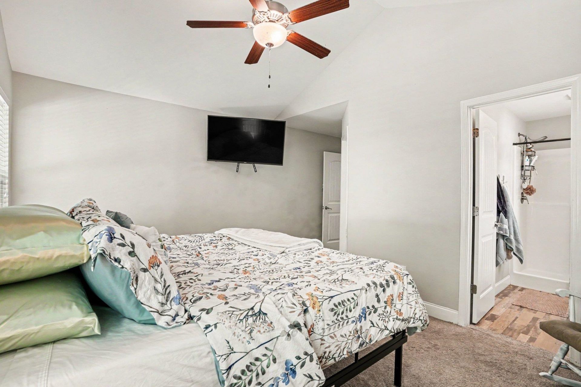3468 Holly Loop Photo 18