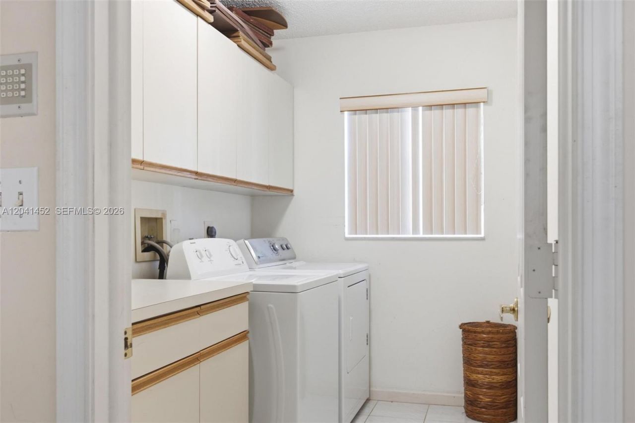 10431 NW 48th Mnr, Coral Springs, FL 33076 Photo