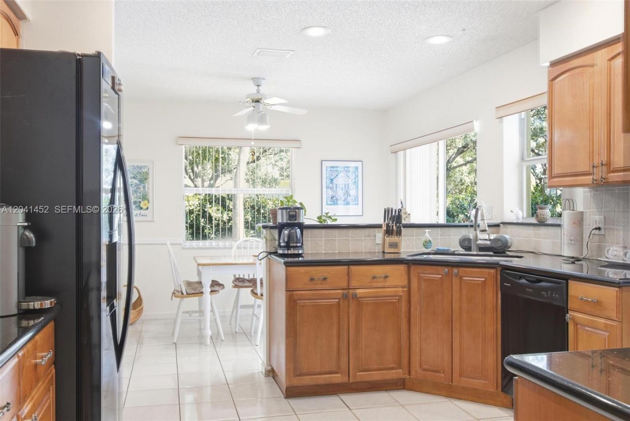 10431 NW 48th Mnr, Coral Springs, FL 33076 Photo