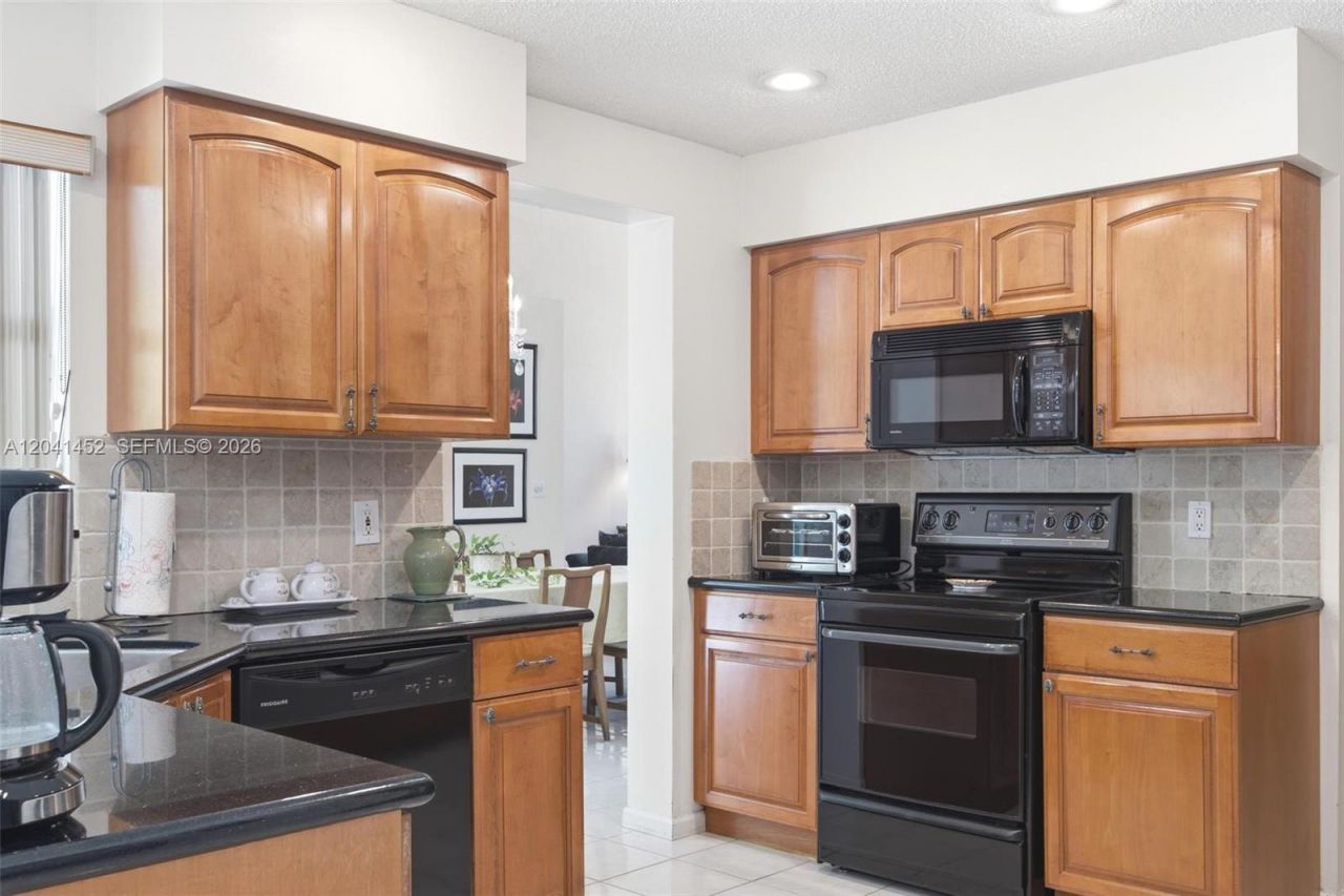 10431 NW 48th Mnr, Coral Springs, FL 33076 Photo