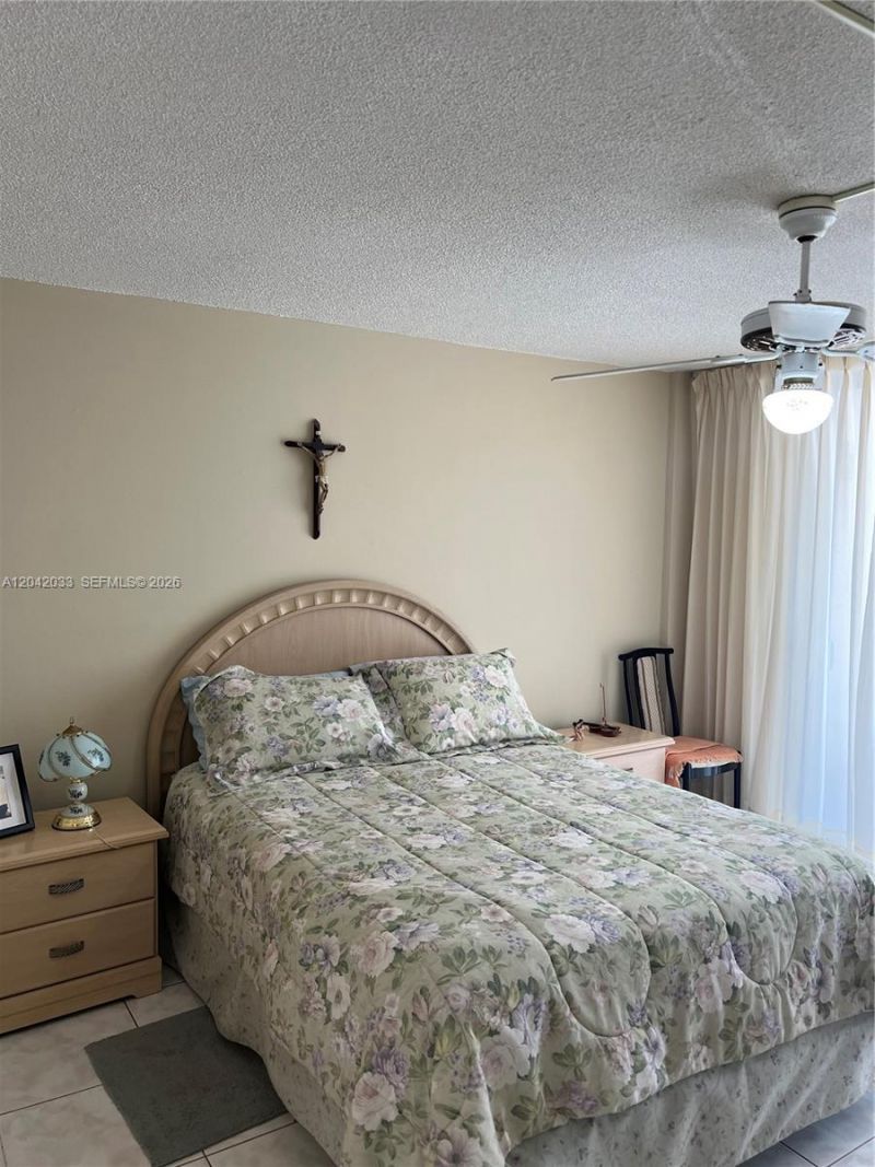 1351 NE Miami Gardens Dr , Unit 222E, Miami, FL 33179 Photo