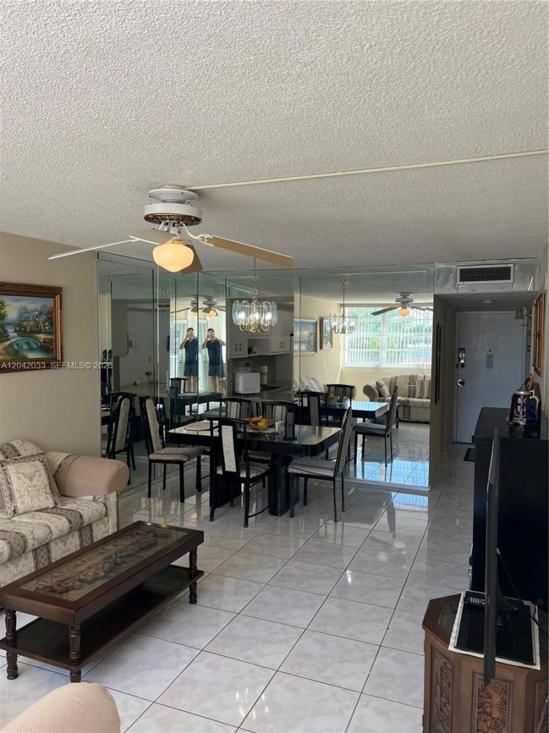1351 NE Miami Gardens Dr , Unit 222E, Miami, FL 33179 Photo