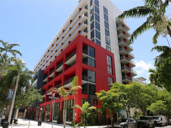 90 NE 32nd St , Unit 706, Miami, FL 33137