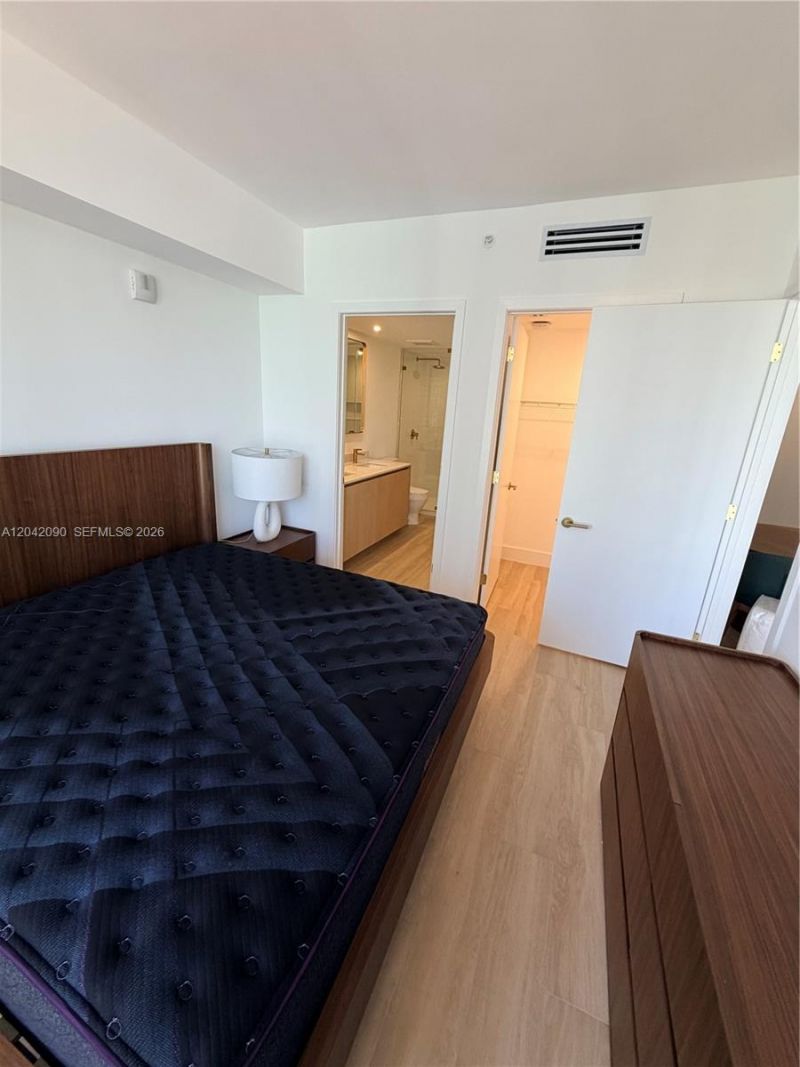 90 NE 32nd St , Unit 706, Miami, FL 33137 Photo