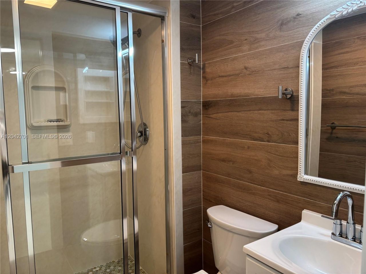 300 Berkley Rd , Unit 103, Hollywood, FL 33024 Photo