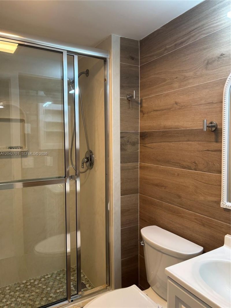 300 Berkley Rd , Unit 103, Hollywood, FL 33024 Photo