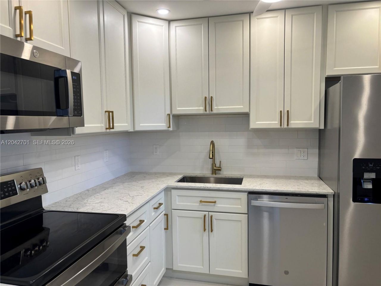 300 Berkley Rd , Unit 103, Hollywood, FL 33024 Photo