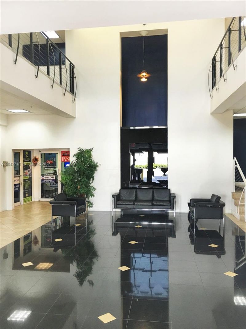 7500 NW 25th St , Unit 205, Miami, FL 33122 Photo