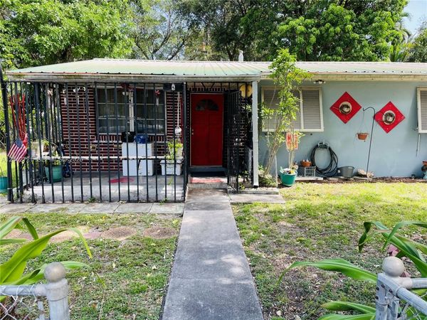 1797 NW 113th Ter, Miami, FL 33167
