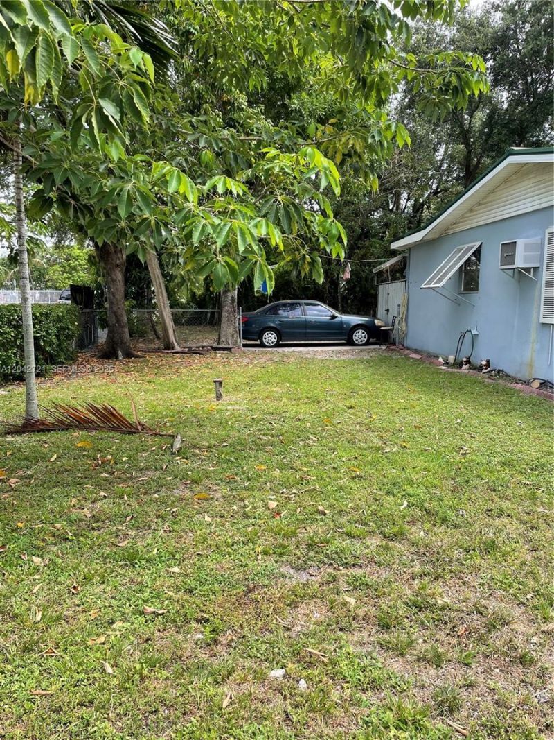 1797 NW 113th Ter, Miami, FL 33167 Photo