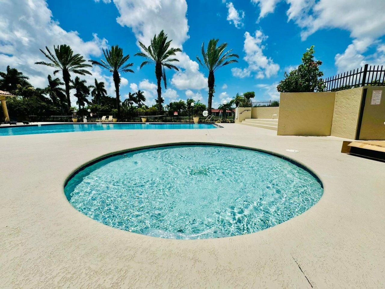 1541 Windorah Way, Unit E, West Palm Beach, FL 33411 Photo
