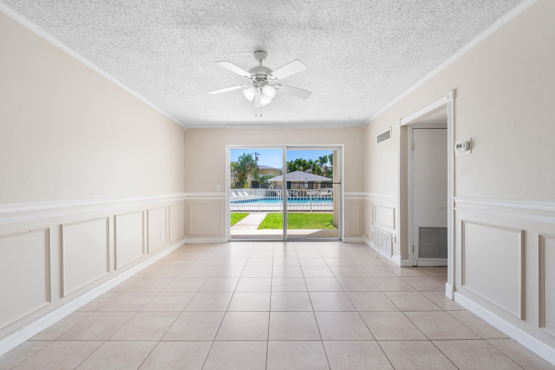 510 Prosperity Farms Rd. Road, Unit 4b, North Palm Beach, FL 33408 Photo
