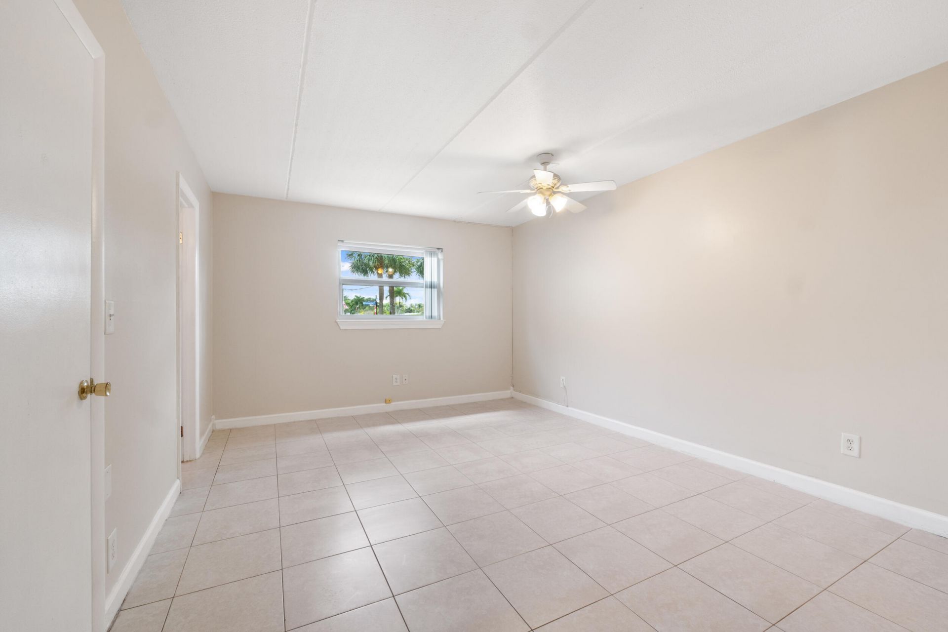 510 Prosperity Farms Rd. Road, Unit 4b, North Palm Beach, FL 33408 Photo
