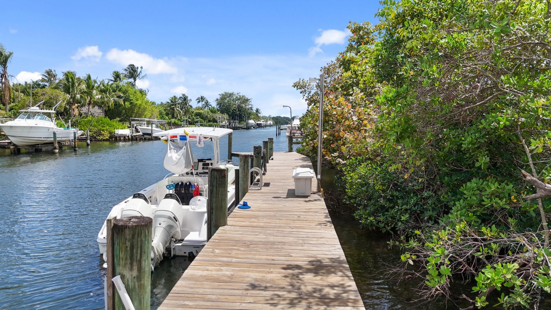 510 Prosperity Farms Rd. Road, Unit 4b, North Palm Beach, FL 33408 Photo