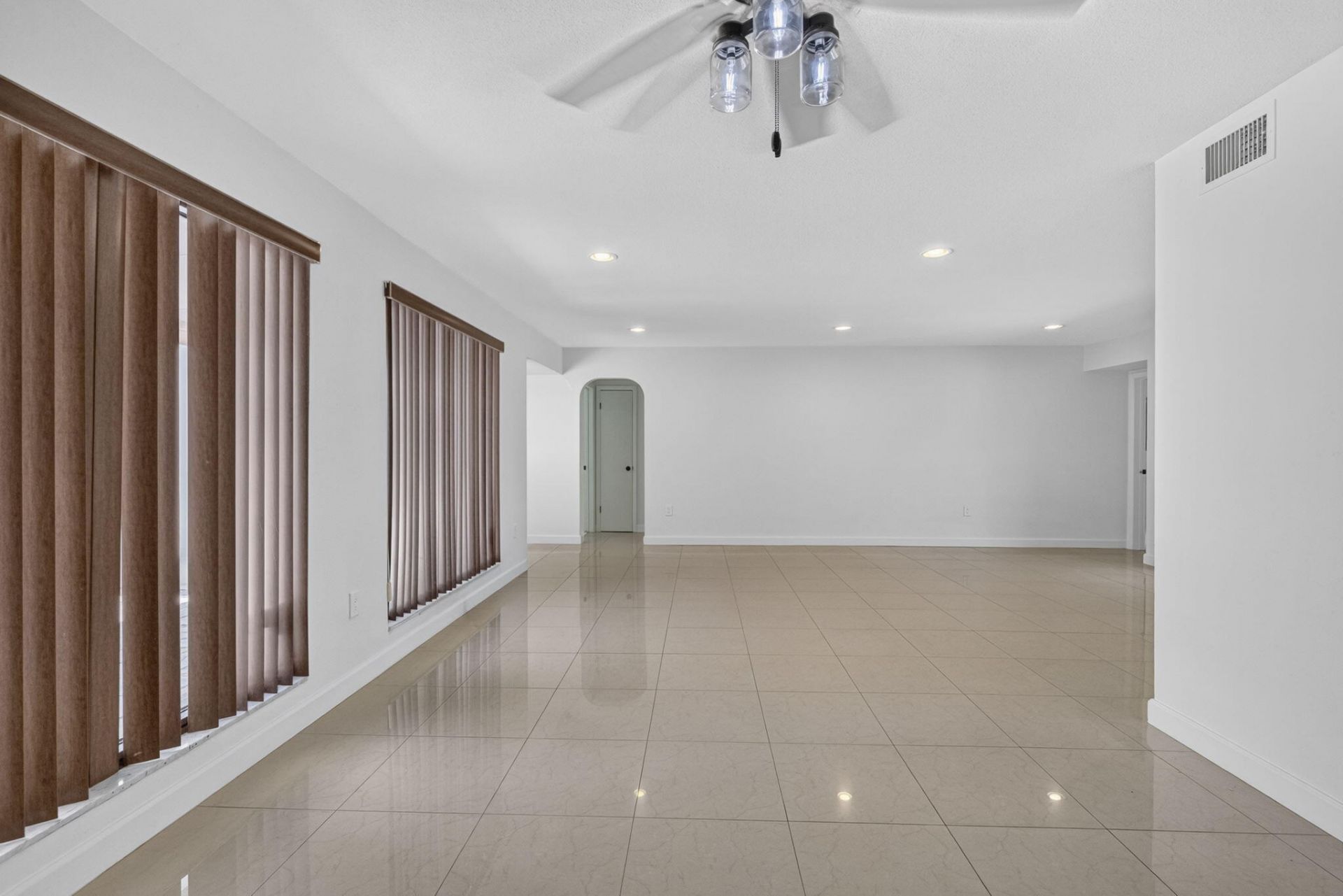 5411 SW 94th Avenue, Cooper City, FL 33328 Photo