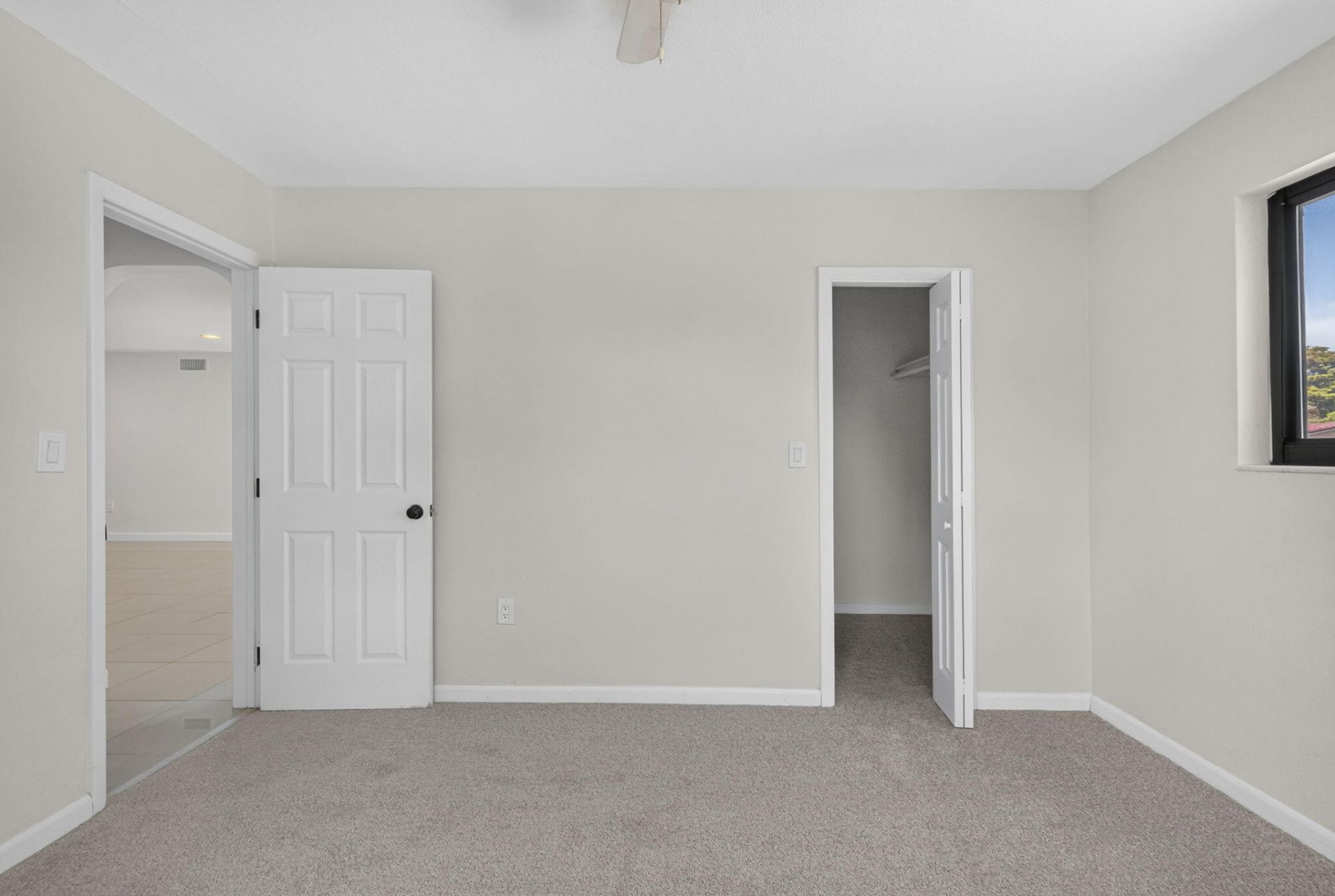 5411 SW 94th Avenue, Cooper City, FL 33328 Photo