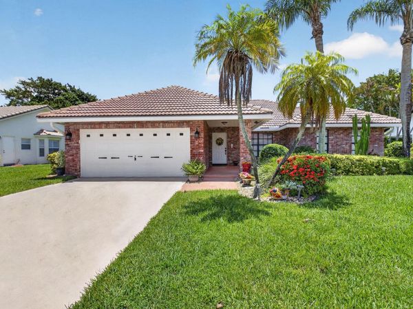 19600 Sedgefield Terrace, Boca Raton, FL 33498