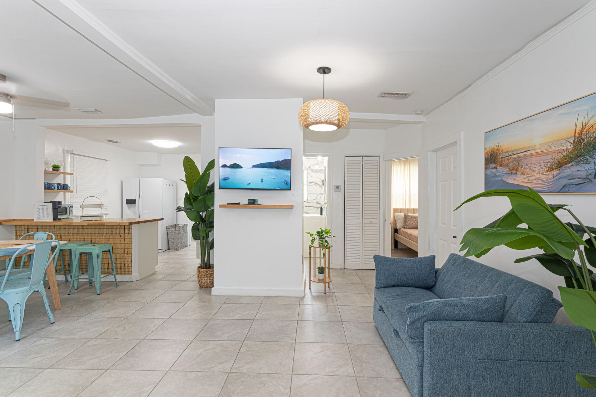 305 N Lakeside Drive, Lake Worth Beach, FL 33460 Photo