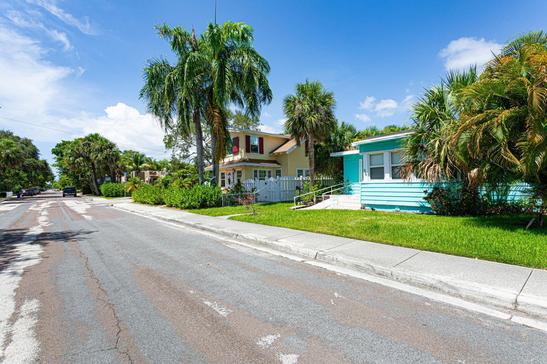 305 N Lakeside Drive, Lake Worth Beach, FL 33460 Photo