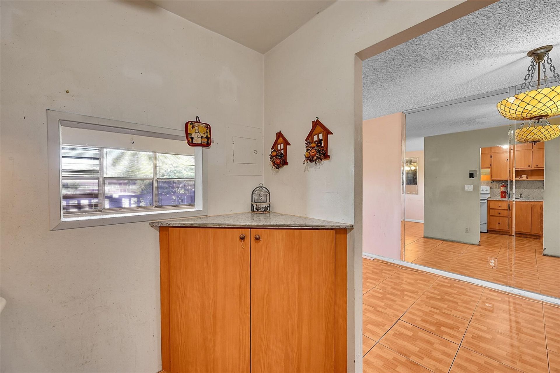 9101 Sunrise Lakes Boulevard, Unit 206, Sunrise, FL 33322 Photo
