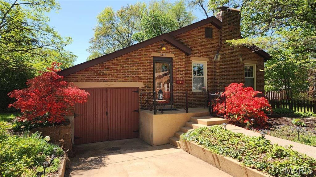 8514 Henrietta Avenue, Brentwood, MO 63144 Main Photo
