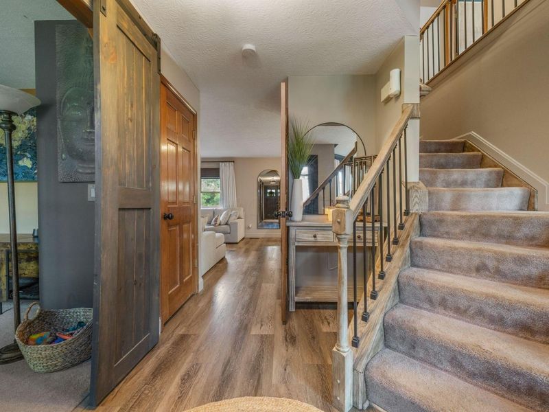 10146 Chantry Place, Pickerington, OH 43147 Photo 5