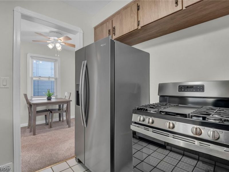 424 E 326th Street, Willowick, OH 44095 Photo 7